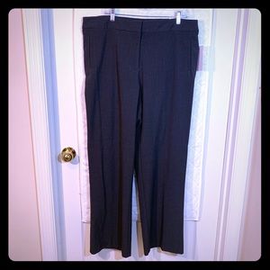 💲 4/$25 Kim Rogers gray pants 18 fit Slimming